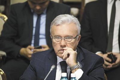 Доходы губернатора Кубани Вениамина Кондратьева в 2021 году упали в два  раза – Коммерсантъ Краснодар