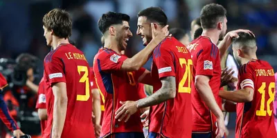 Футбол Это Жизнь - Непобедимая сборная Испании 🇪🇸 🥵 | Facebook