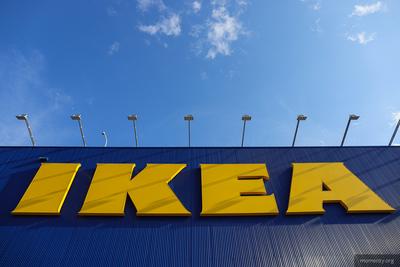 В Екатеринбурге в последний день работы IKEA выстроились очереди.  Фоторепортаж - 3 марта 2022 - Е1.ру