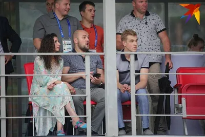 Коля Лукашенко и Дмитрий Абельский вместе сходили посмотреть футбол.  Фотофакт