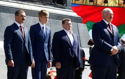 Выборы в Беларуси: кому Лукашенко планировал передать власть и известно о  его сына Николая — Мир