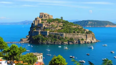 Искья Италия туры, что можно посмотреть и где побывать ?