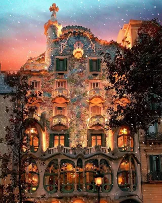 Антонио Гауди | Шедевр каталонского модерна Дом Бальо (Casa Batllo,  Barcelona, Spain). Обсуждение на LiveInternet … | Гауди, Антонио гауди,  Органическая архитектура