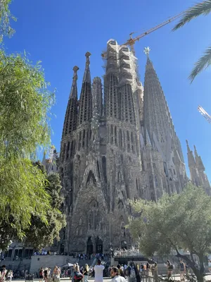 Музеи Барселоны: все музеи города Барселона, Испания: Музей Гауди...
