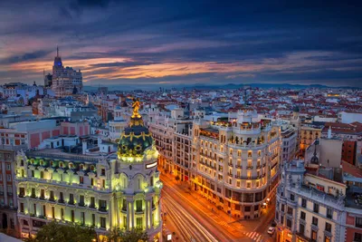 Madrid Metropolis. | Posters, Art Prints, Wall Murals | +250 000 motifs