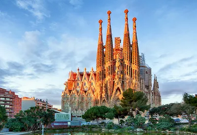 La Sagrada Familia (Искупительный храм Святого Семейства), архитектор  Антонио Гауди. Барселона, Испания | Travellife - путешествовать в кайф!