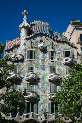 Архитектор Гауди и его дома: 10 шедевров Испании