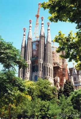 Интерьер Барселоны Catalunya архитектора Batllo Касы Antoni Gaudi Испания  Редакционное Изображение - изображение насчитывающей строя, дом: 122024630