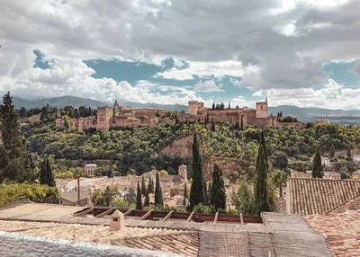 Is Granada Spain Worth Visiting? My Honest Opinion