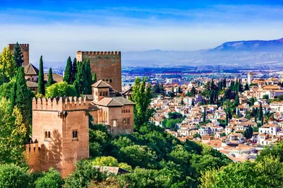 2 Days in Granada | Itinerary and Guide with Map • Abroad with Ash