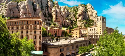 Монастырь Монтсеррат в городе Monistrol de Montserrat | spain.info