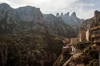 Гора и монастырь Монтсеррат (Montserrat), Испания, 14 сентября 2014 года.  Фотоотчет о поездке. — Сергей Жуков — блог (путешествия, выставки, музеи)