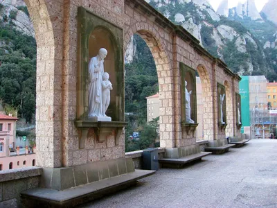 Монастырь Монтсеррат (Испания ✓) - описание, что посмотреть, что  интересного, советы туристам
