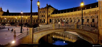 Площадь Испании, Севилья, Испания – Стоковое редакционное фото © magone  #171838118