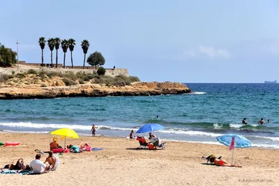 пляж Испания Tarragona Arrabassada Редакционное Стоковое Изображение -  изображение насчитывающей ландшафт, океан: 43270349