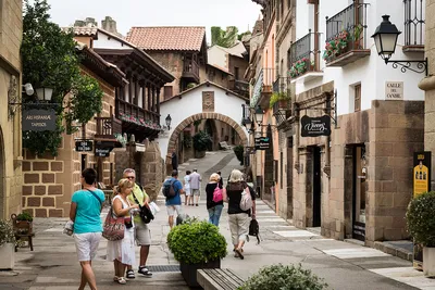 Испанская деревня: экспозиции, адрес, телефоны, время работы, сайт музея
