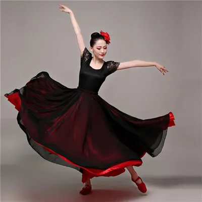 Испанские юбки (76 фото): с чем носить и как сшить своими руками, костюм  для фламенко | Испанское платье, Наряды, Платья для фламенко