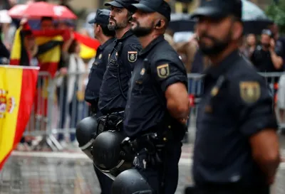 Испанская полиция фото фотографии