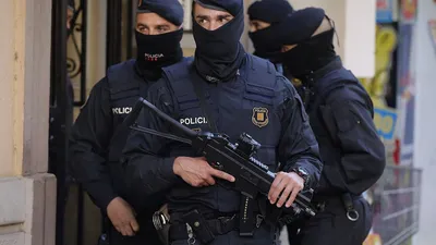 Испанская полиция проявляет терпимость