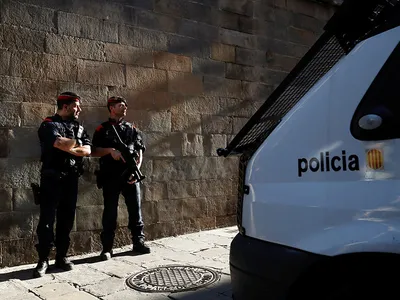 Испания: 22 октября 2017: Полиция на улице Малаги, безопасность граждан  Малаги – Стоковое редакционное фото © Giovanni_Cancemi #170568282