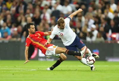 NEWSru.com :: Испанские футболисты крупно обыграли турок на первенстве  континента