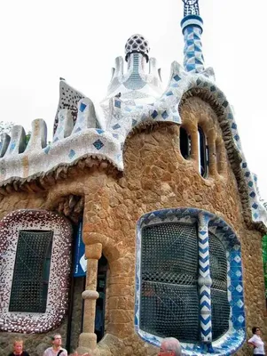 Архитектура Антонио Гауди БАЛКОНЫ ДОМА БАЛЬО | Gaudi, Gaudi architecture,  Antoni gaudi