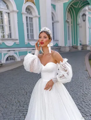 Блестящее свадебное платье Испания купить в Москве - свадебный салон Etna  Bride