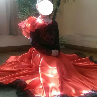 Блестящее свадебное платье Испания купить в Москве - свадебный салон Etna  Bride