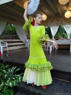 Pin de Margarita Del Rio en Flamenco Beauty | Moda flamenca, Vestidos de  flamenca, Moda