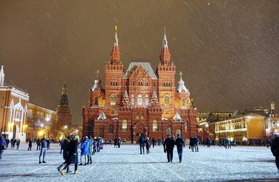 Файл:Вид на Исторический музей в сторону Красной площади.jpg — Википедия