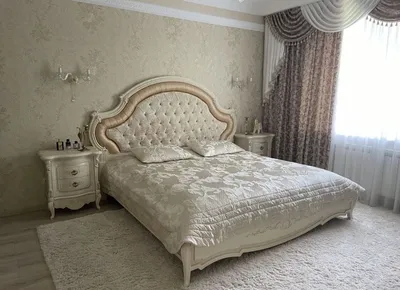 итальянская спальня версаче , брали за 300 т со скидкой , отдаём за 149000  т , состояние отличное , спальней практически не пользовались ,… | Instagram