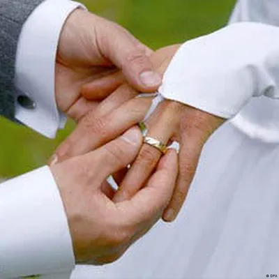 Свадебные широкие обручальные кольца желтое золото «Италия» | Широкие обручальные  кольца, Обручальные кольца, Кольца