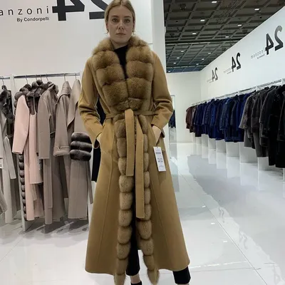 Пальто из кашемира с мехом Италия, покупка в Милане на фабрике - Гид,  экскурсии, шоппинг, шубы, мебель и такси в Милане, Италия