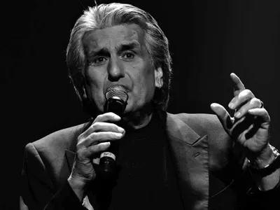 Итальянский певец и композитор Тото Кутуньо скончался в возрасте 80 лет