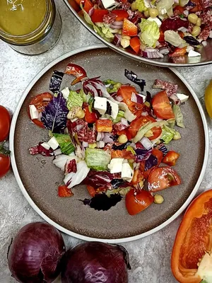 Классический итальянский салат - Тёрки на кухне