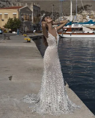 Свадебное платье производство Италия. Размер: 8000 KGS ▷ Свадебные платья |  Бишкек | 103380922 ᐈ lalafo.kg