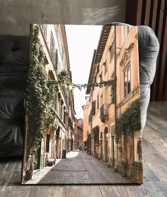 Узкие итальянские улицы стоковое фото. изображение насчитывающей типично -  50024218