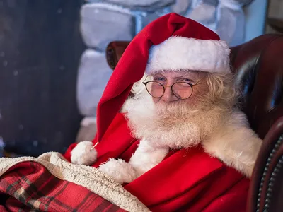 NEWSru.com :: Итальянского дирижера уволили за отрицание существования Деда  Мороза