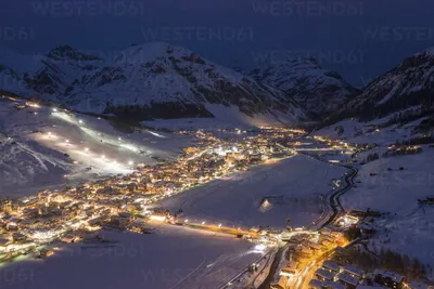 Livigno italy hi-res stock photography and images - Alamy