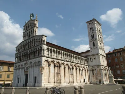 Lucca - Tuscany - Travel Guide to city of Lucca in Tuscany, Italy