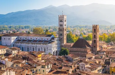 Lucca: What to see and do in Lucca and surrounding area.