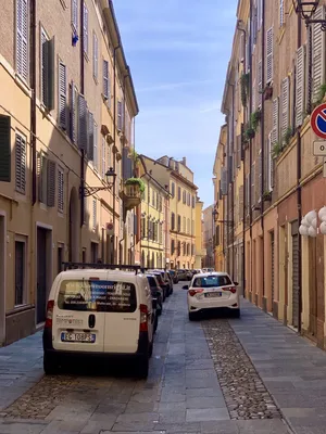 TRAVEL AND LIFESTYLE DIARIES - : Modena, Italy: Via del Taglio Shopping  Street and Travel Souvenirs