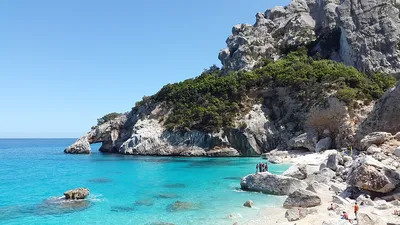 Сардиния: природа, пляжи, достопримечательности