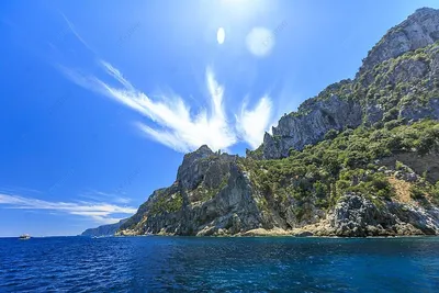 🗺Италия 🇮🇹, остров Сардиния Кала Мариолу - это красивый пляж на  северо-восточном побережье острова Сардиния в Италии. Он находится в… |  Instagram