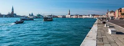 Панорама канала большая в Венеции, Италии Стоковое Фото - изображение  насчитывающей собор, паром: 33116048