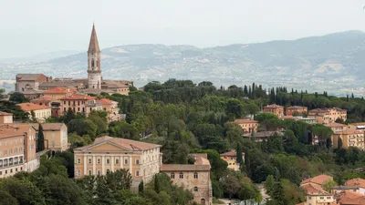 Perugia . Italy - YouTube