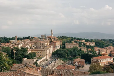 Walking The Streets Of Perugia - Legging It Travel
