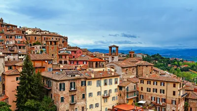 Travel to #Perugia! 🇮🇹 📸:... - Italy Luxury Life | Facebook