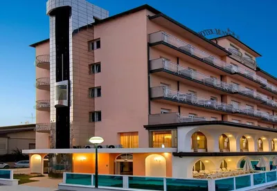 Hotel Lungomare 4*, Риччоне, Италия | 101Hotels.com