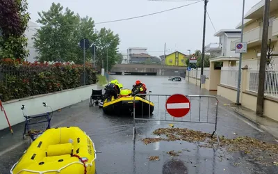GISMETEO: Милан уходит под воду: фотообзор - Природа | Новости погоды.